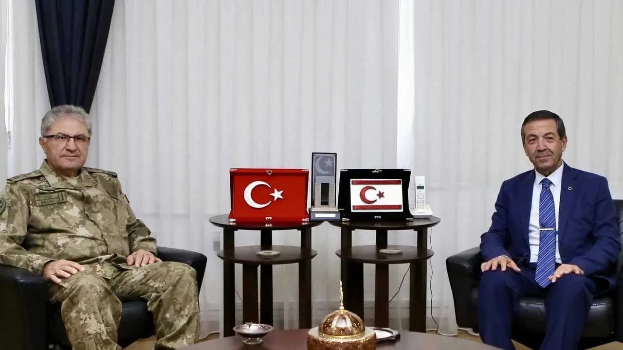 Ertuğruloğlu, Kara Kuvvetleri Komutanı Orgeneral Tokel ile görüştü