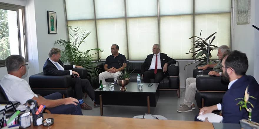 Almanya Federal Meclisi Milletvekili Krah, KTİMB’yi ziyaret etti