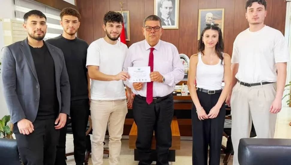 Berova, Üniversite Öğrencileri Derneği'ni kabul etti: Gençlerin fikirleri desteklenmeli