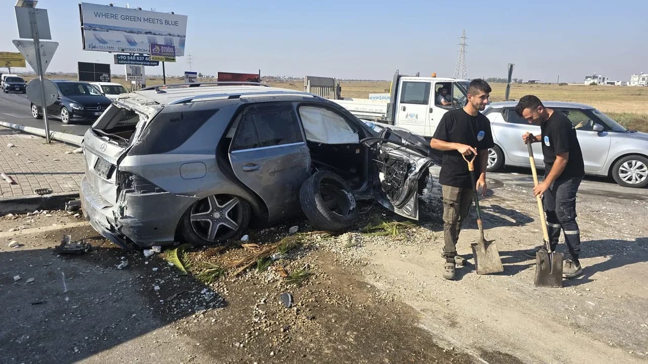 Trafikte epilepsi nöbeti geçirdi, ortalık savaş alanına döndü