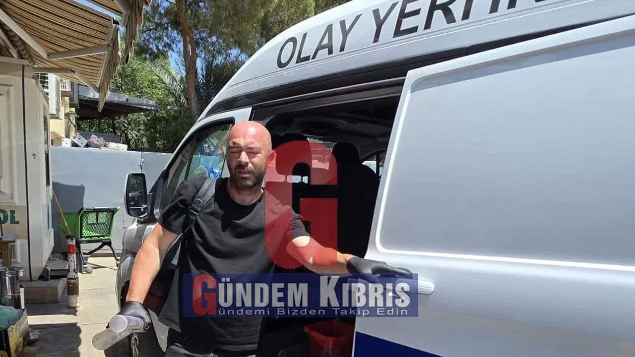 Markette bıçaklanan genç kadın entübe edildi, hayati tehlikesi sürüyor