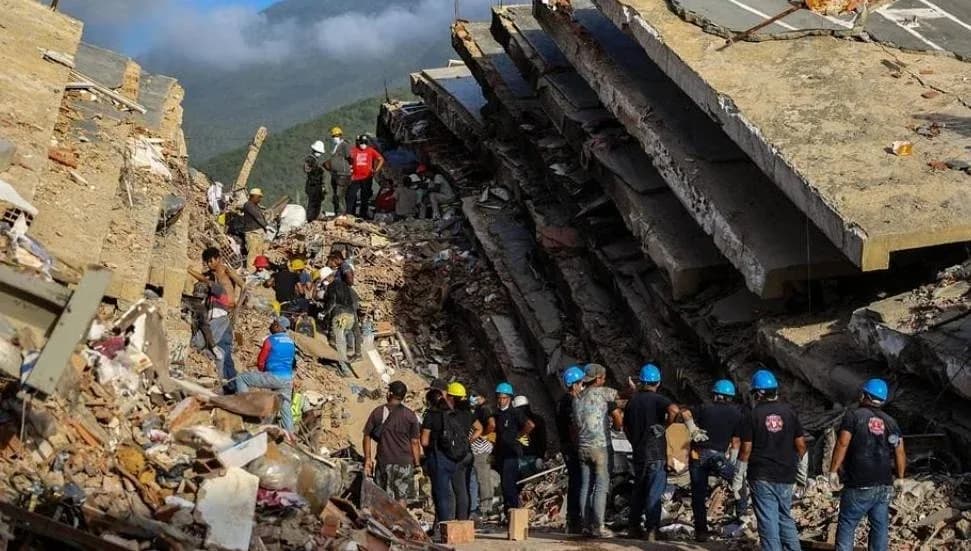 Venezuela'daki depremlerde can kaybı 6 bin 509'a yükseldi