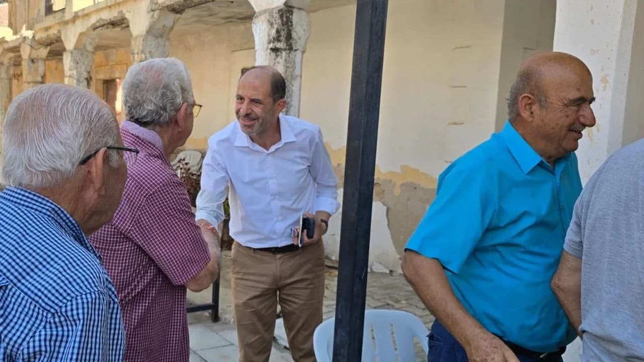 Kudret Özersay: Liyakat olmayan yerde hizmet de olmaz