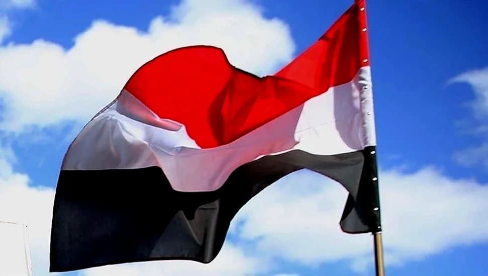 Yemen'deki Husiler: Suudi Arabistan'da Aramco rafinerisini İHA'yla hedef aldık