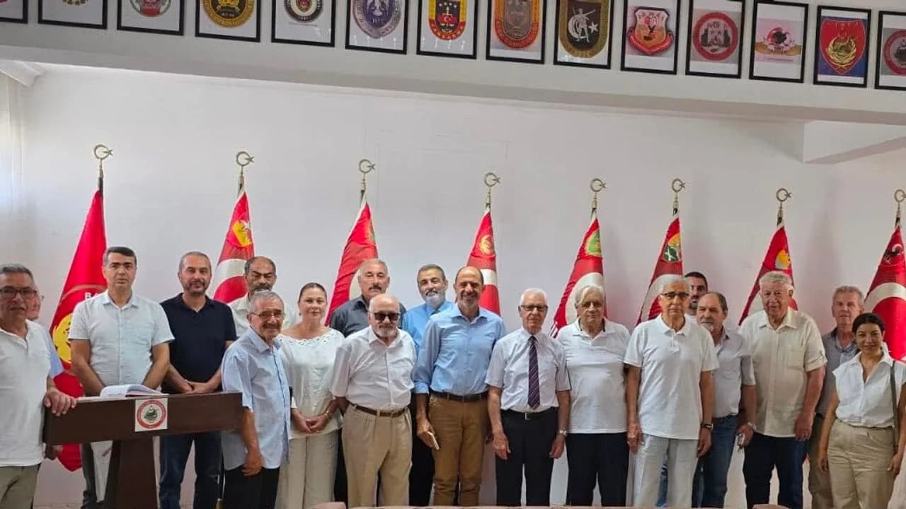 Halkın Partisi heyeti TMT Mücahitler Derneği’ni ziyaret etti