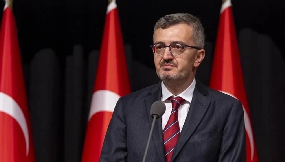 Duran, “AA Brifing” Ağustos sayısında Ankara Zirvesi ve Türkiye’nin stratejik iletişimine ilişkin analizini paylaştı