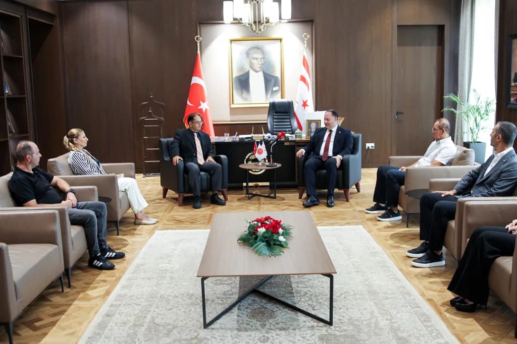 Öztürkler, Bisiklet Federasyonu Başkanı Berova ve beraberindeki heyeti kabul etti