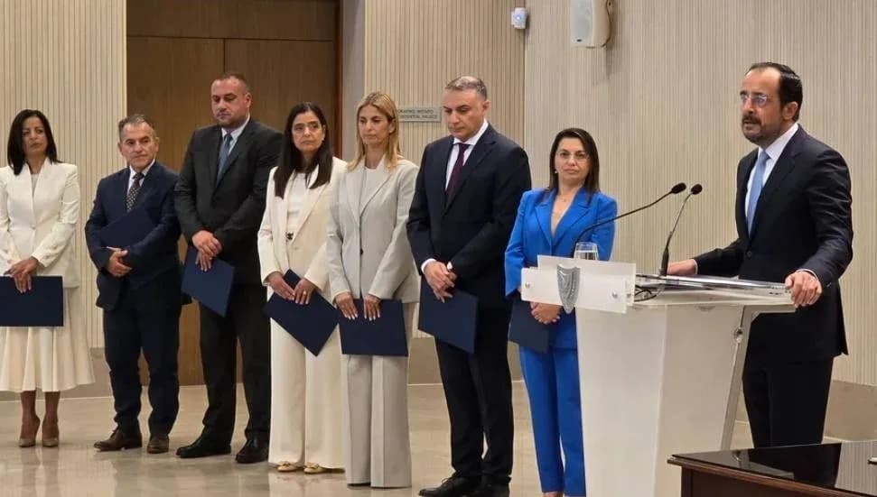 Güney Kıbrıs’ta yeni kabine göreve başladı