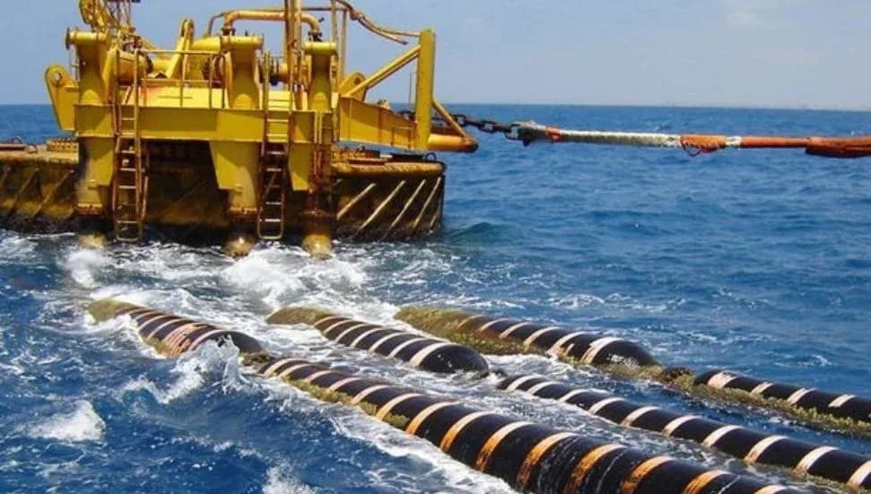 ADMİE, Güney Kıbrıs-İsrail elektrik bağlantısı için yatırım başvurusunda bulundu