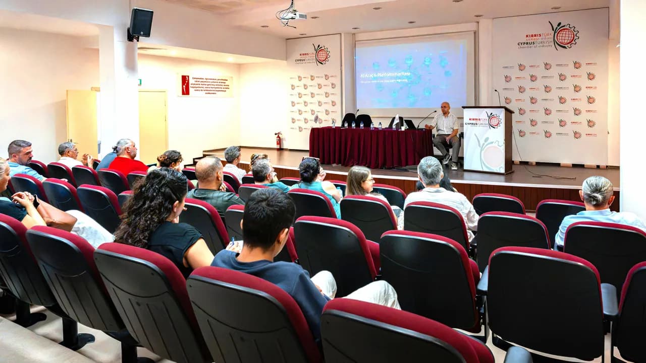 “Yeni Çağda Yapay Zekâ” semineri gerçekleştirildi