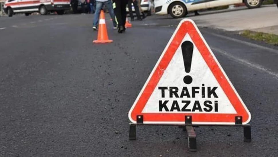 İskele-Gazimağusa ana yolu üzerinde araba takla attı, 4 kişi yaralandı