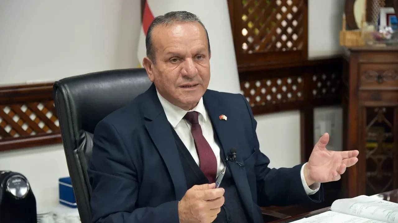 Fikri Ataoğlu’ndan Barcelona’nın KKTC kampına destek: Engelleme girişimleri kabul edilemez