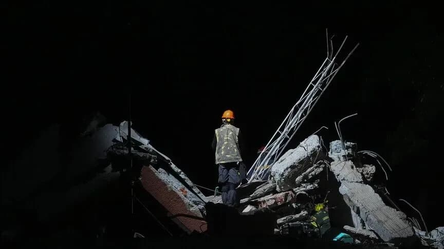 Kolombiya’da 7,4 büyüklüğündeki depremde ölenlerin sayısı 281’e çıktı