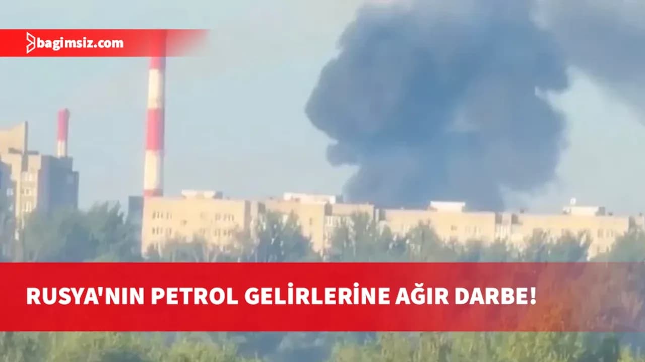Zelenskiy: Rus petrol rafinerileri ve askeri tekneler vuruldu