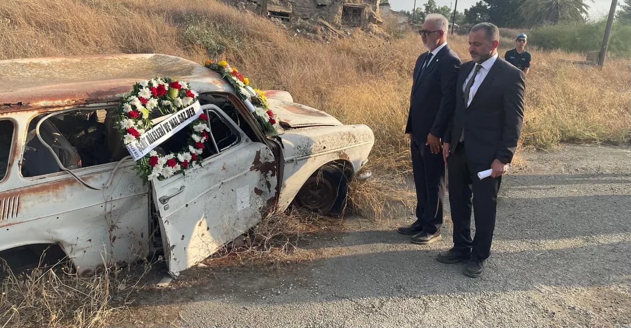 Şehit Gazeteci Adem Yavuz saldırıya uğradığı yerde anıldı