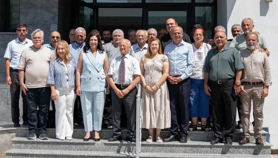 CTP, Emekliler Derneği’ni ziyaret etti: Kamusal hizmetleri güçlendireceğiz