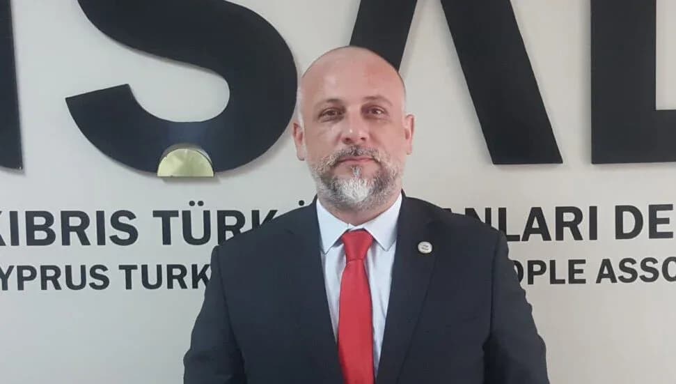 İŞAD: Güney'den gelen tur gruplarında mevcut rehberlik yasaları uygulanmalı