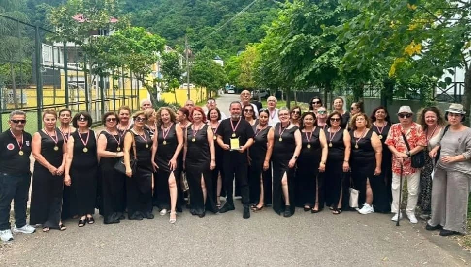 Gönyeli Yükseliş Korosu, Batum'da iki konser verdi: Üyelere madalya takdim edildi