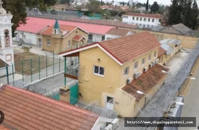 Açığa alındılar