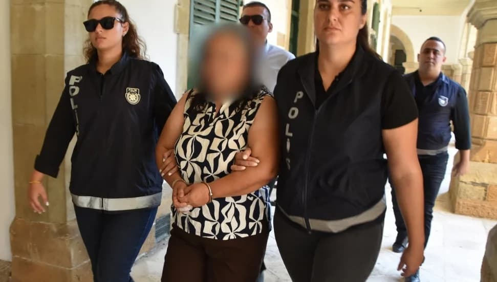 Eşini 30 kez bıçakladığı ortaya çıkan zanlı E.T, 8 gün daha tutuklu