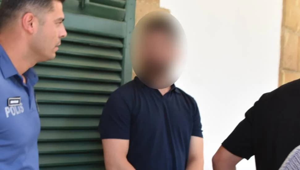 Scooter sürücüsünün ağır yaralandığı kazada araç sürücüsü teminatla serbest