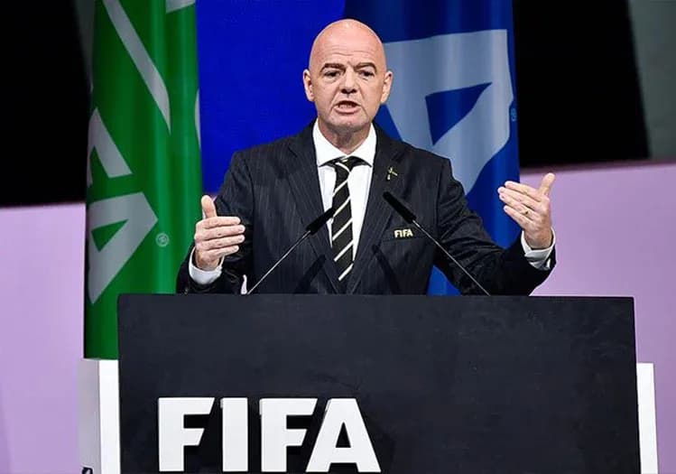Trump: Infantino'yu kurtarmak için elimden gelen her şeyi yapacağım