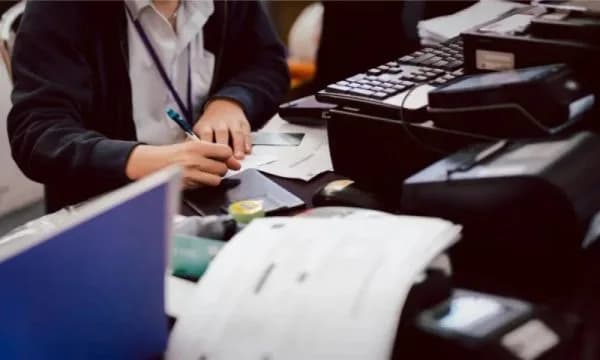 Güneyde kamu sınavını geçiyorlar ama işe gitmiyorlar: Onlarca kişi devlet kadrosunu reddetti