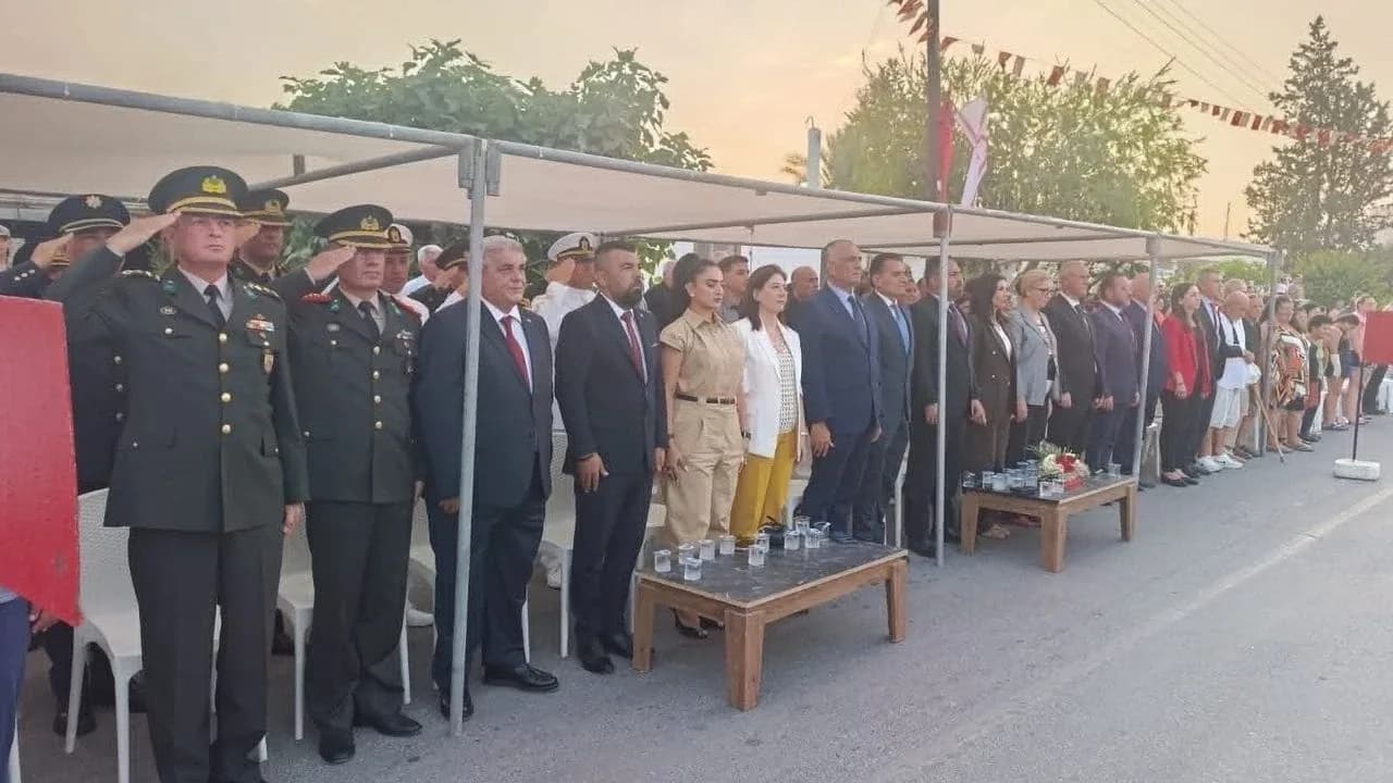 Serdarlı’nın kurtuluşunun 52’nci yıl dönümü törenle kutlandı