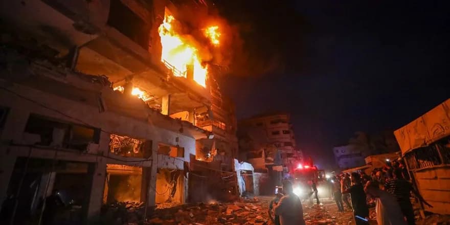 Hamas heyeti Gazze'deki ateşkes anlaşmasının kalıcı hale getirilmesi için Kahire'ye gidiyor