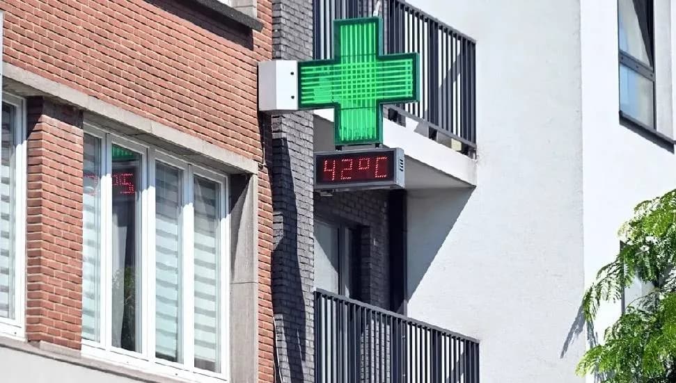 Belçika'da aşırı sıcaklar etkisini sürdürüyor