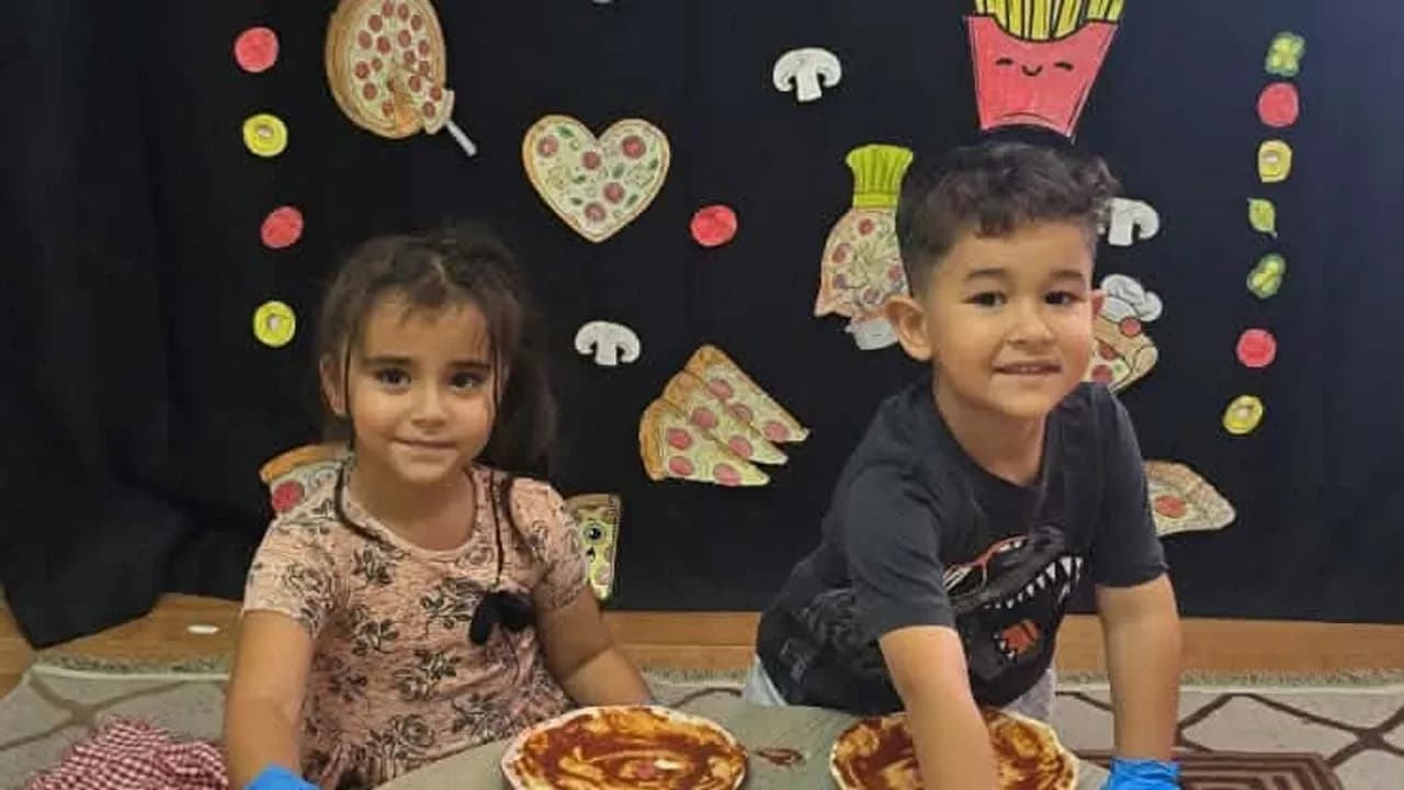 Minik şefler Bal Adası'nda mutfağa girdi: Kendi pizzalarını yaptılar