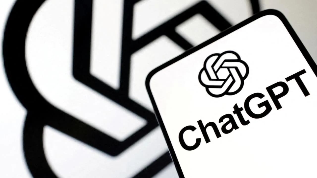OpenAI, ChatGPT güncellemesini tehlikeli olduğu gerekçesiyle durdurdu
