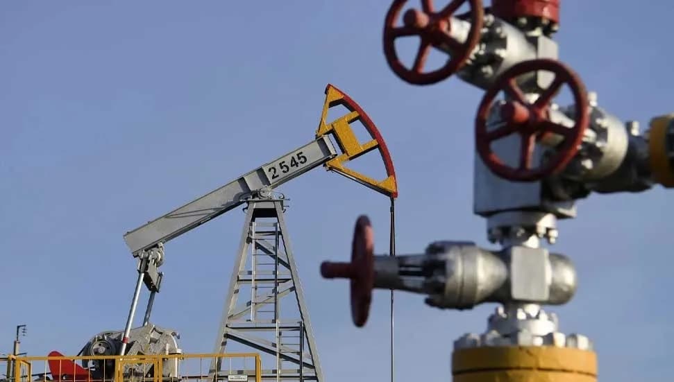Petrol fiyatları üst üste dördüncü gün de yükselmeye devam etti