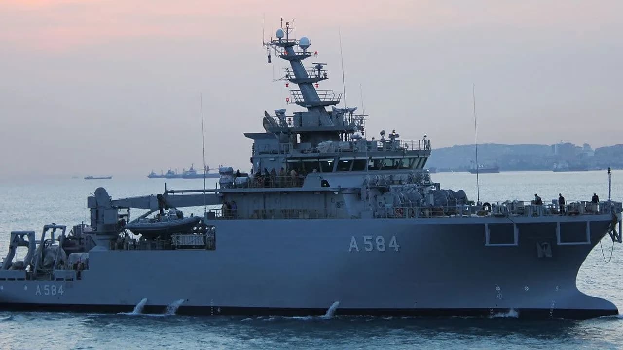 TCG IŞIN, Girne’ye doğru seyir halinde...