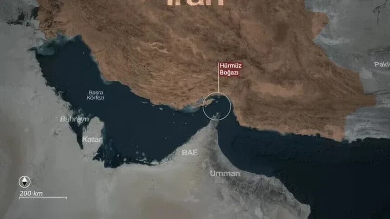 İran, Hürmüz Boğazı’nda BAE’ye ait tankeri alıkoydu!