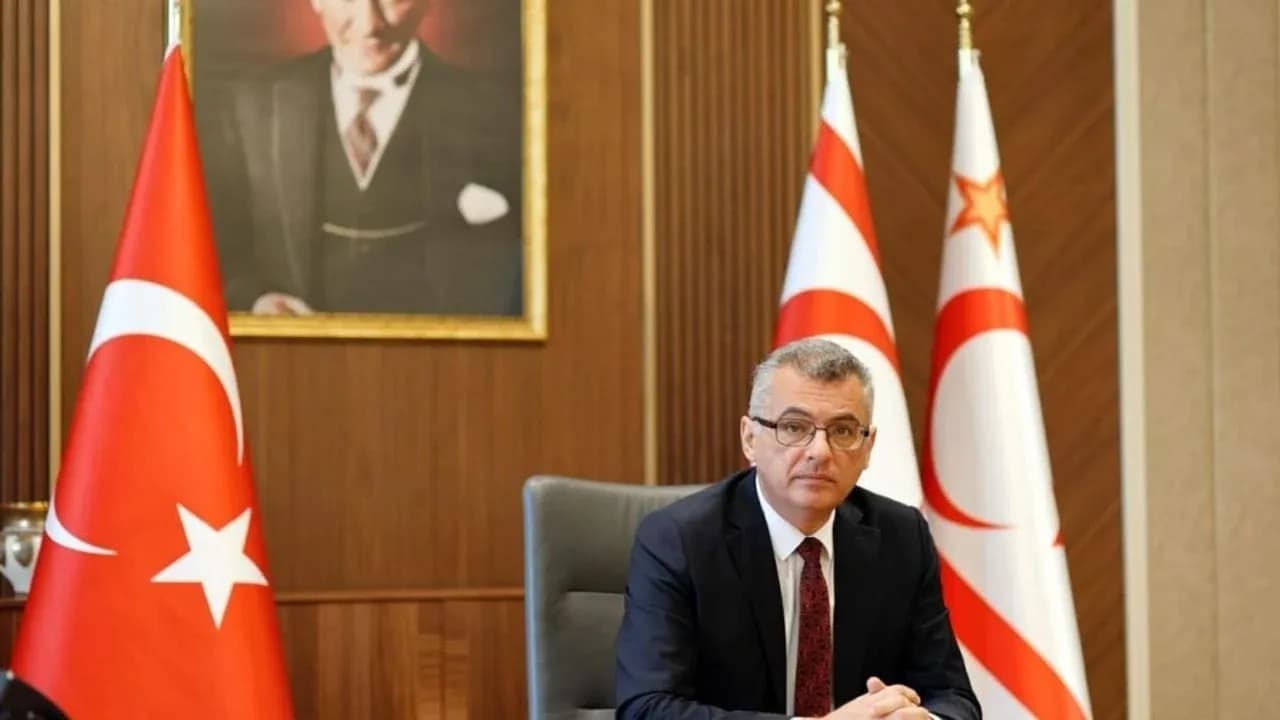 Erhürman’dan Rum tarafının engelleme girişimlerine karşı üç ayrı mektup
