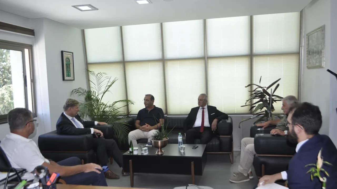 Alman Milletvekili Krah’tan KTİMB’ye ziyaret