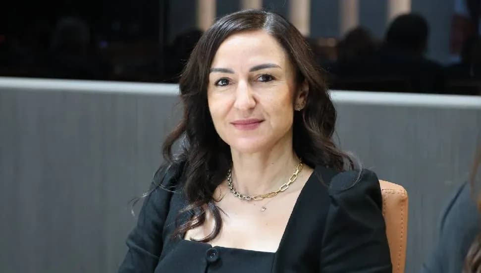 Jale Refik Rogers: Denetim eksikliği yükseköğretim ve sağlık turizminin geleceğini riske atıyor