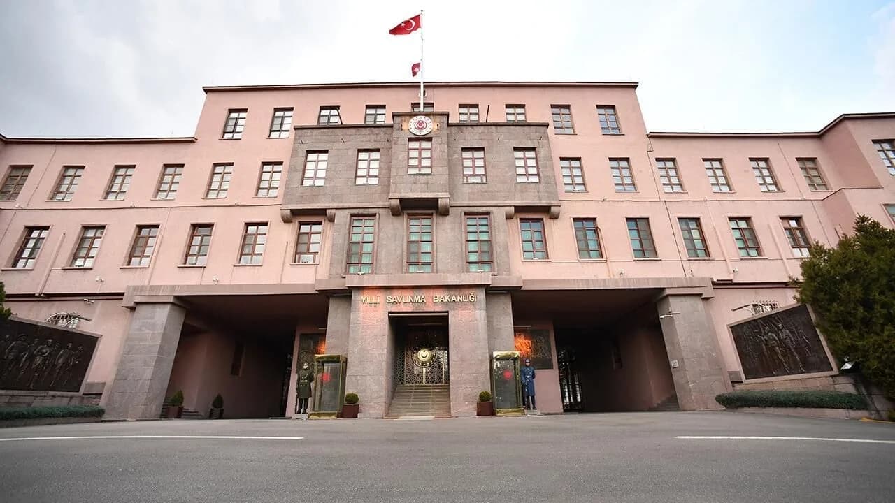 Türkiye Milli Savunma Bakanlığı’ndan 2’nci Barış Harekâtı’nın 52’nci yıl dönümü mesajı