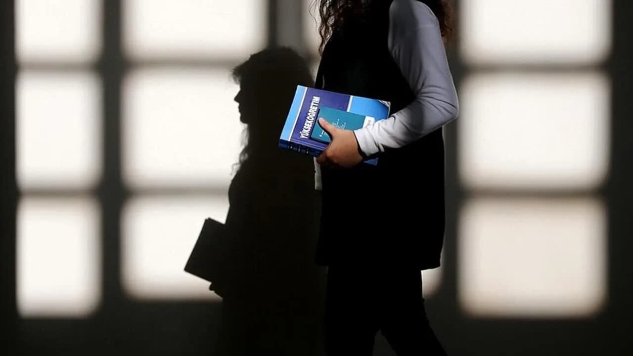 Öğrenci affı yürürlüğe girdi: Üniversiteye dönüş için 4 ay süre