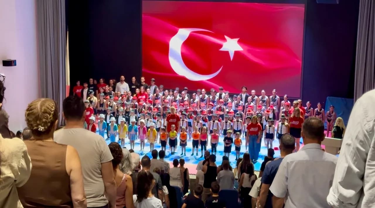 Erbulut Cimnastik Kulübü 4. Yıl Sonu Şöleni gerçekleştirildi