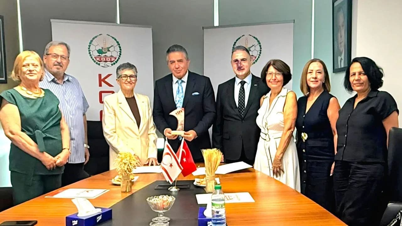 Koopbank ve KTEV’den 30 öğrenciye eğitim bursu desteği