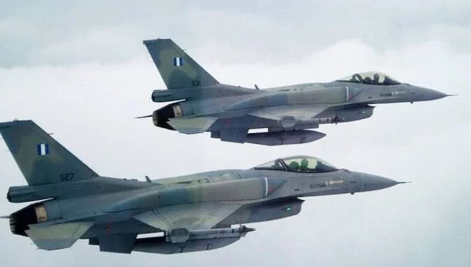 Larnaka semalarında Yunan F-16’ları ve Fransız C-130’u endişe yarattı