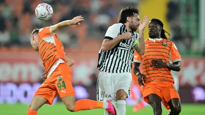 Beşiktaş, Süper Lig’in 2. haftasında Alanyaspor’a 1-0 mağlup oldu