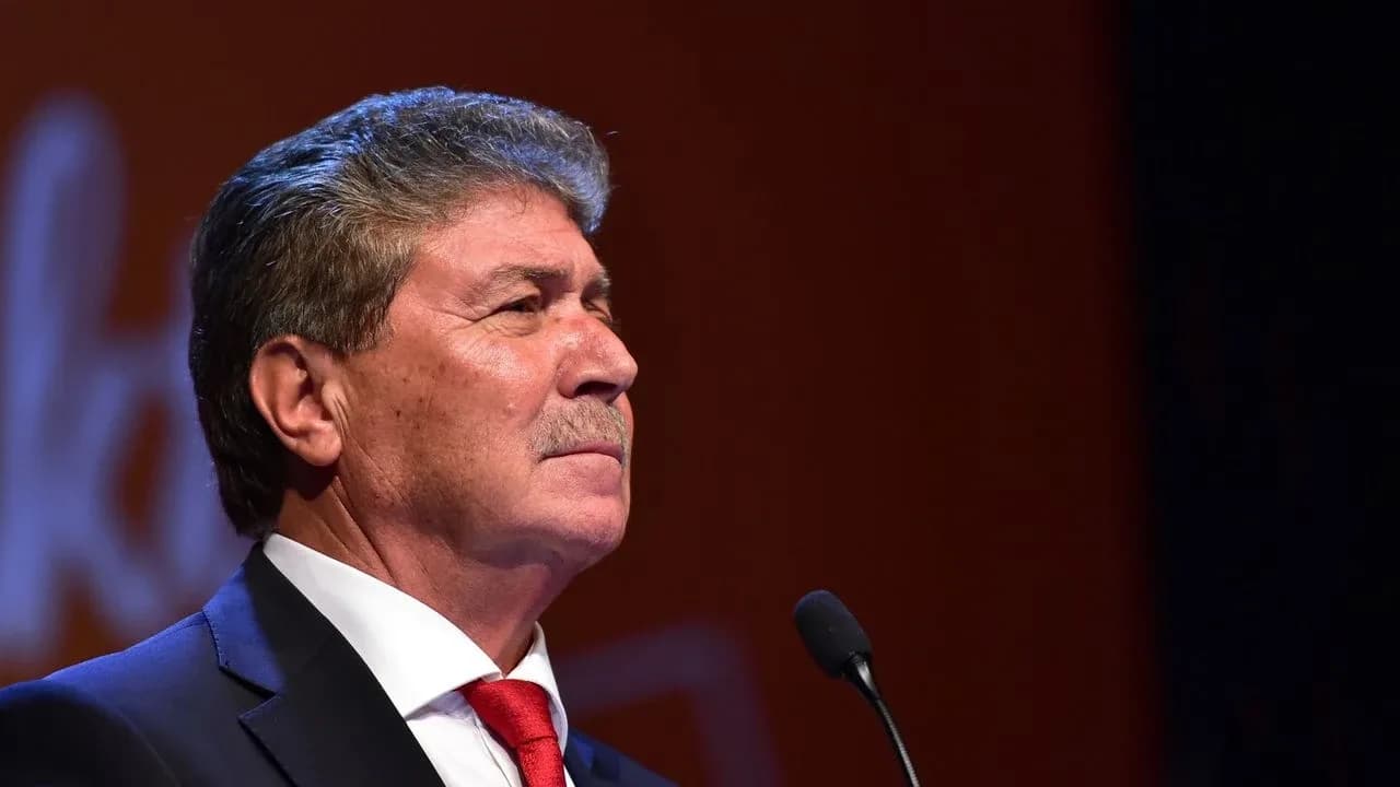 Üstel: "Fiber optik projesini hayata geçireceğiz"
