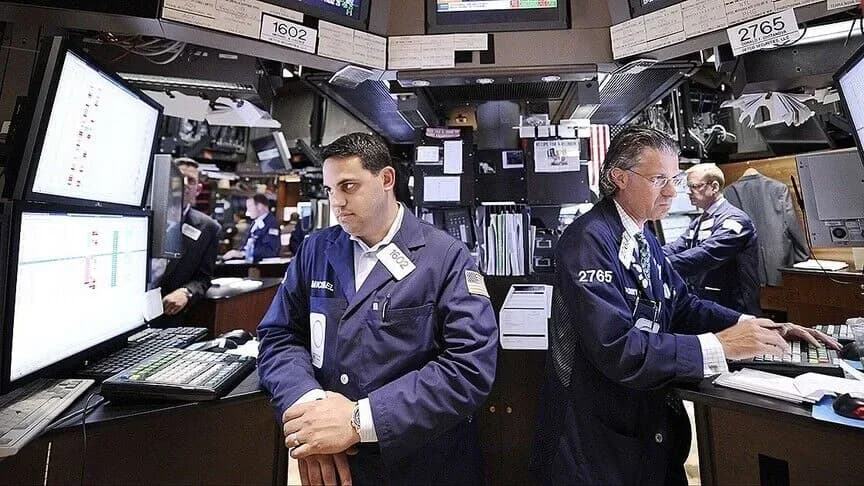 Küresel piyasalarda ABD’de enflasyonun ılımlı seyri risk iştahını artırırken, Orta Doğu belirsizliği sürüyor