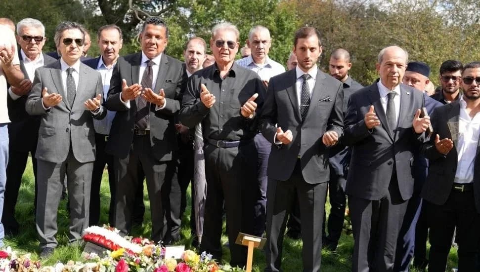 Münir Hasan Tatar, Londra’da son yolculuğuna uğurlandı