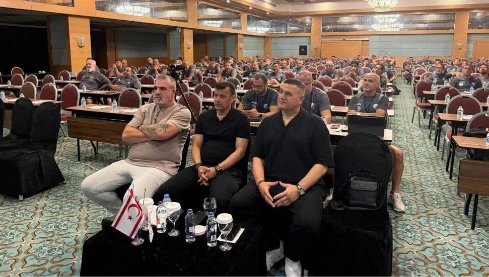 Antrenörlere 1-2 Eylül'de mazeret semineri: Katılmayanlara çalışma izni yok