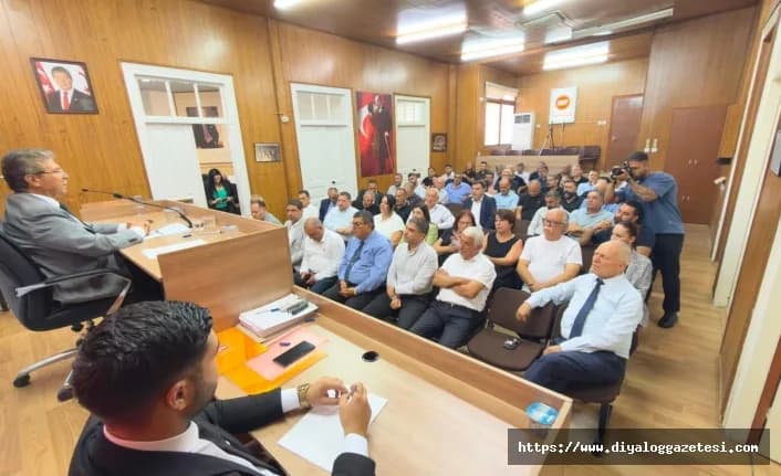Parti meclisi onayladı
