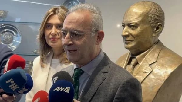 Averof Neofitu: “Geçiş noktalarını kapatmak Türkiye’nin işine yarar”